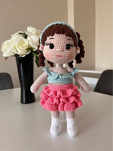 Amigurumi oyuncak bebek