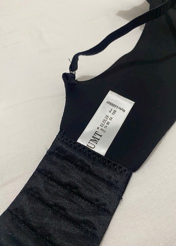 Siyah Minimalist Göğüs Kapatıcı Sütyen 75B - Görsel 2