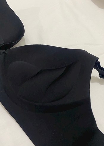 Siyah Minimalist Göğüs Kapatıcı Sütyen 75B - Görsel 3
