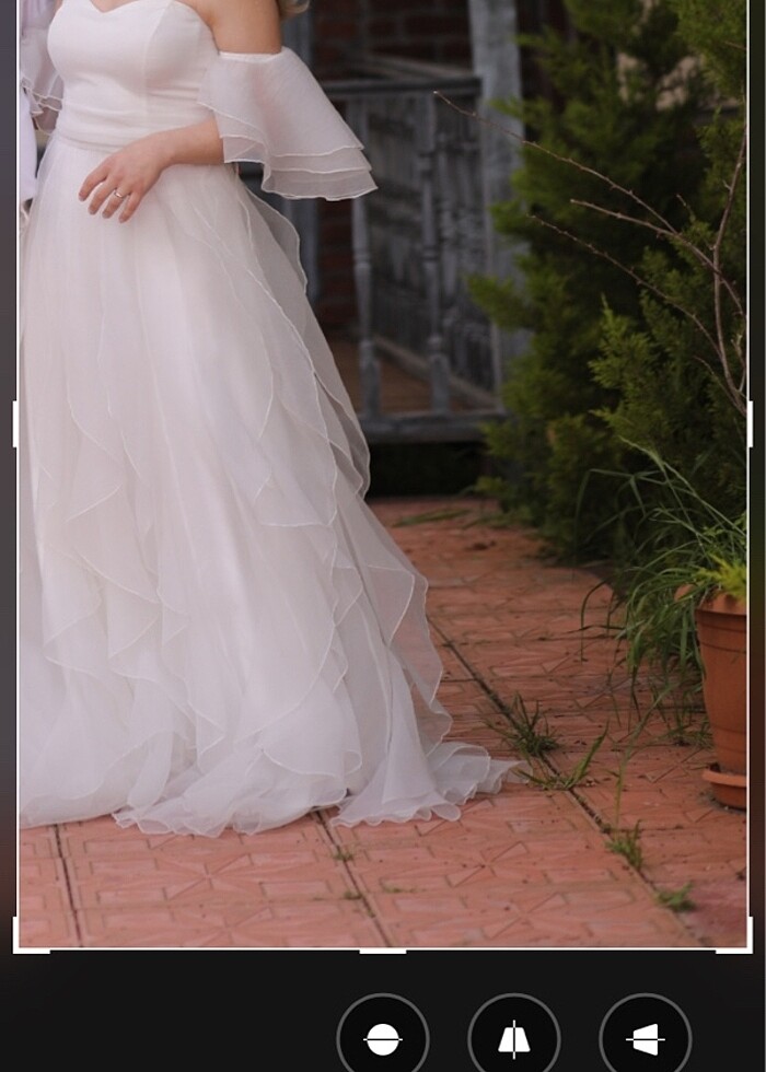 Beyaz dış çekim elbisesi - Görsel 4