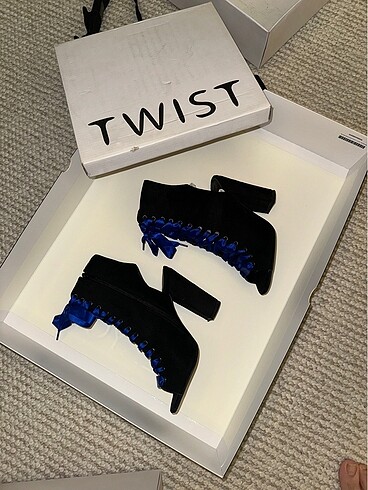 37 Beden siyah Renk Twist topuklu ayakkabı