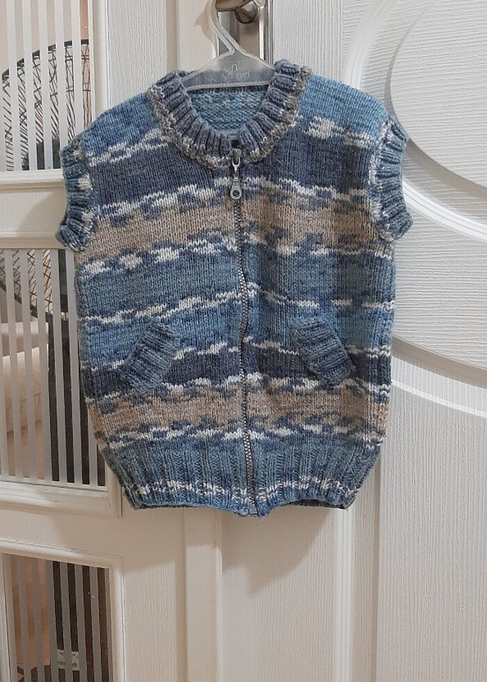 Çocuk el örgüsü yelek - Görsel 3