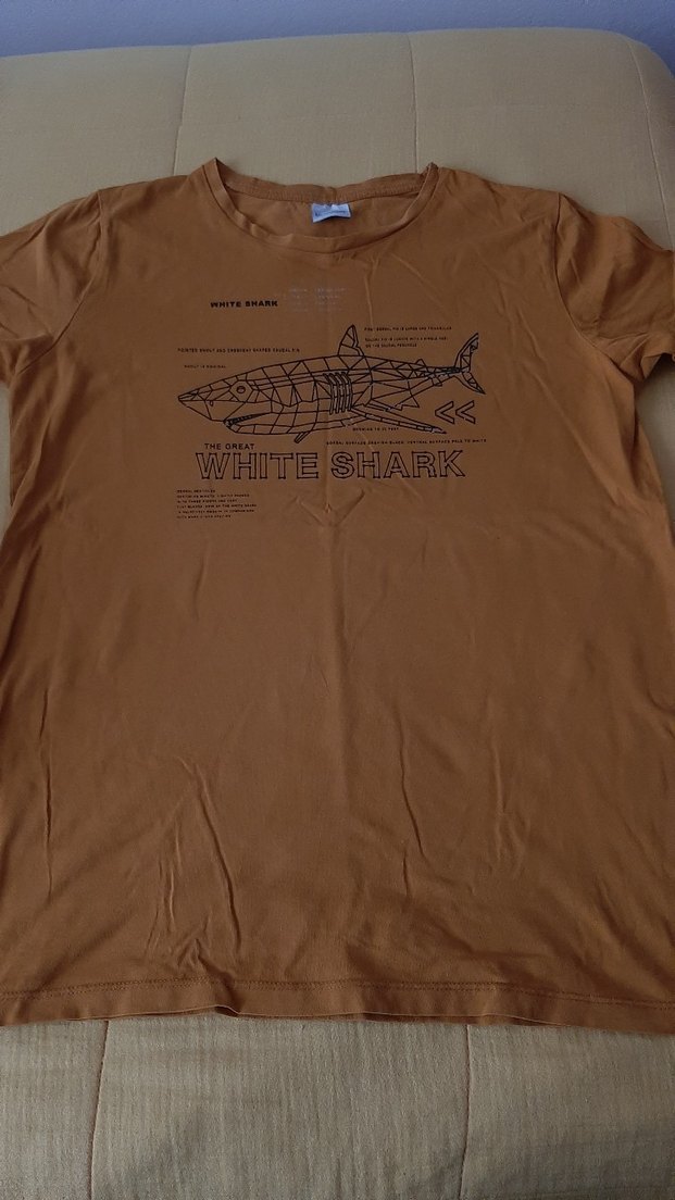 Kahverengi White Shark Baskılı Rahat Tişört — görsel 3/5