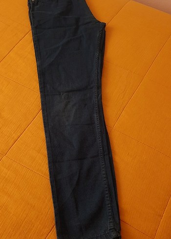 LC Waikiki Koyu Lacivert Dar Kesim Jean Pantolon