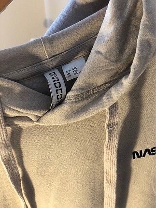 Hiç giyilmemiş bej H&M sweatshirt