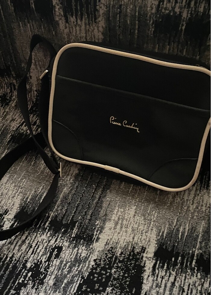 Pier cardin çapraz çanta - Görsel 3