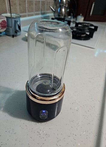 Meyve blenderi