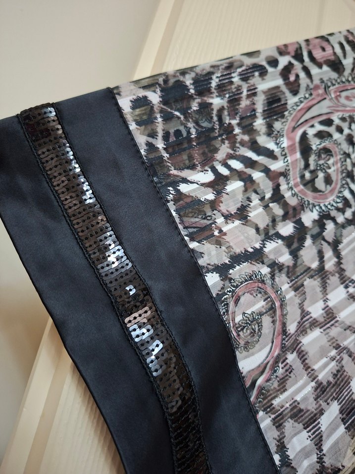 Payetli Ara boy Yarım Kol Elbise - Görsel 4