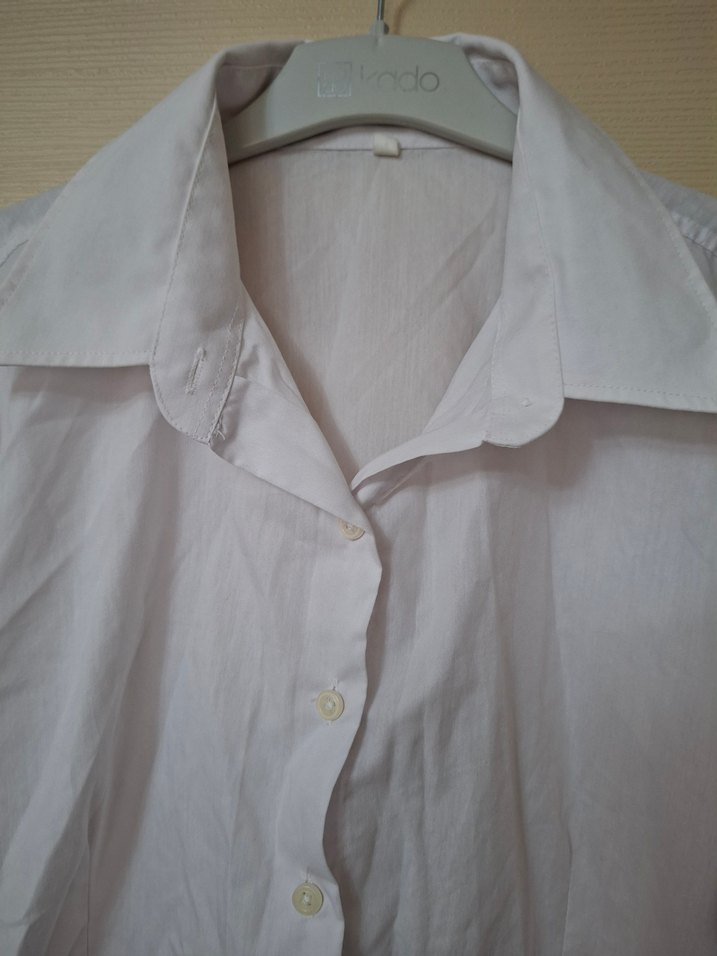 Düğmeli Beyaz Kadın Gömlek - Görsel 3