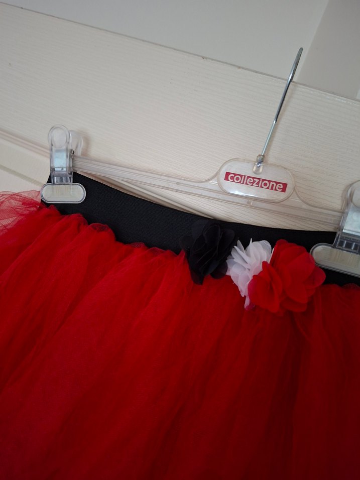 Kız Çocuk Kırmızı Fırfırlı Gotik Etek - Görsel 2