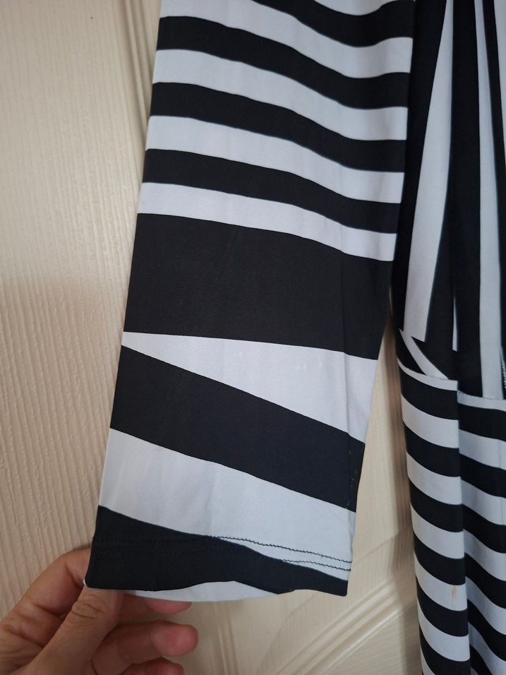 Zebra Desenli Yazlık Hırka - Görsel 2