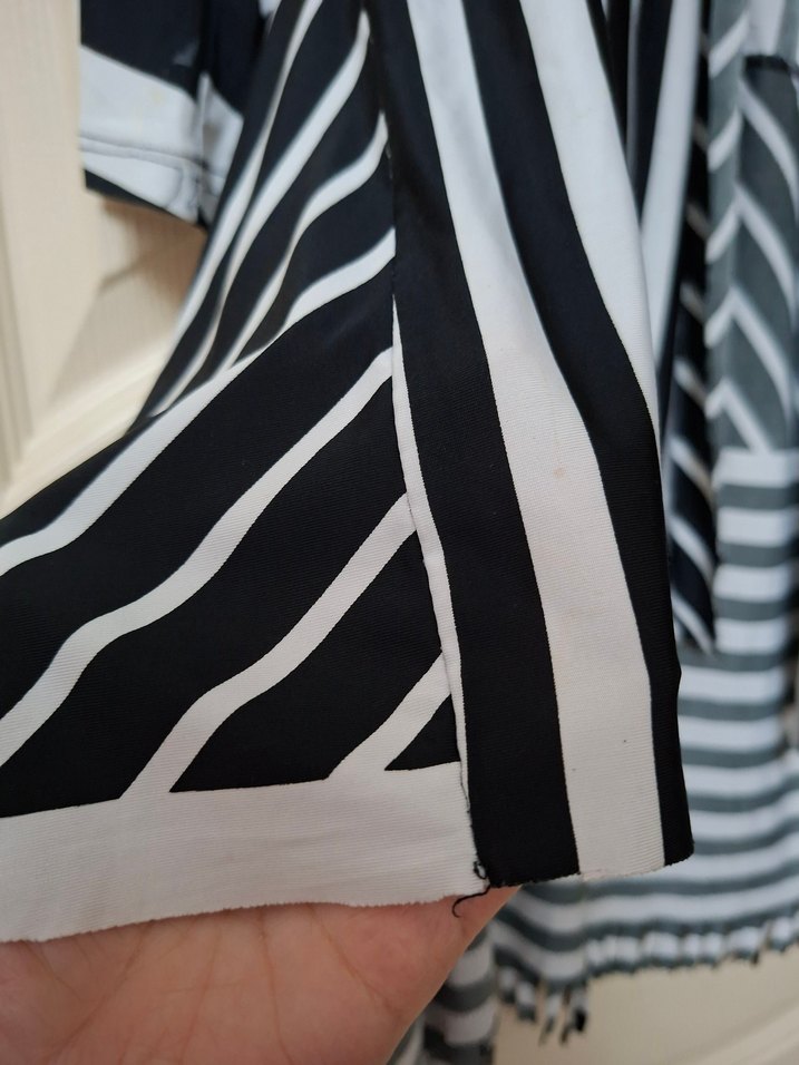 Zebra Desenli Yazlık Hırka - Görsel 3