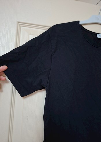 Kadın Siyah Kısa Kollu Tişört - Görsel 3