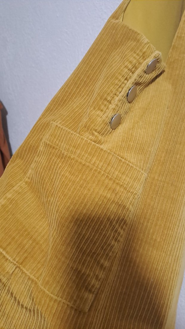 Kadın Sarı Keten Midi Boy Askılı Elbise - Görsel 4