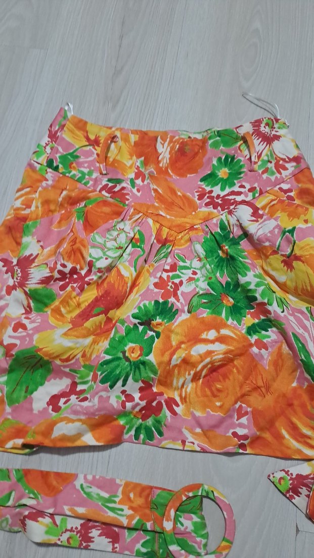 Çiçek Desenli Renkli Mutfak Önlüğü - Görsel 2