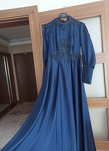 Fransız dantel saten elbise