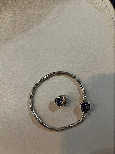 Pandora