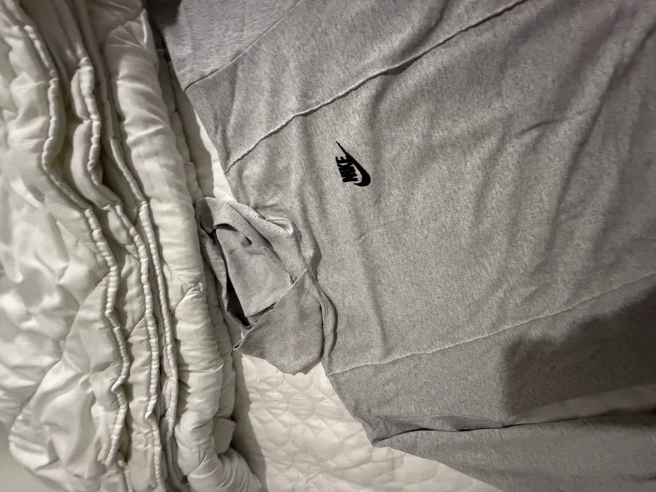 Gri Kapüşonlu Kadın Sweatshirt - Görsel 2