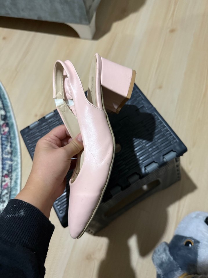 Pembe Tokalı Stiletto Kadın Ayakkabı - Görsel 3