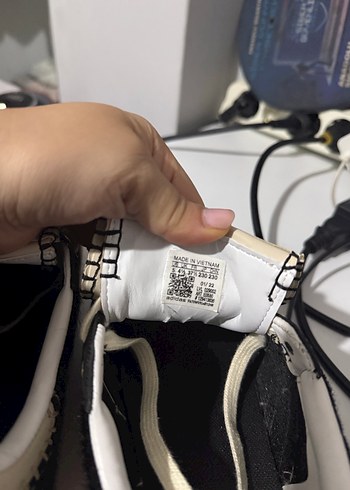 Adidas Siyah Kadın Spor Ayakkabı Velcro - Görsel 7