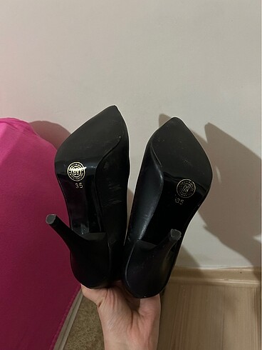 35 Beden Stiletto