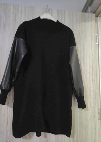 Siyah Deri Detaylı Uzun Kadın Tunik - Görsel 2