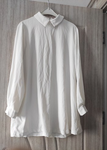 Beyaz Uzun Kollu Minimalist Bluzu - Görsel 3