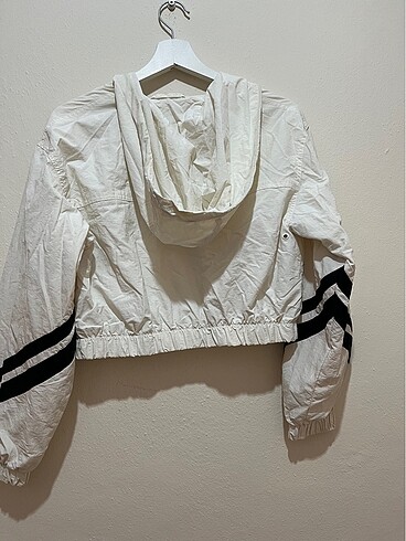 Bershka Yagmurluk