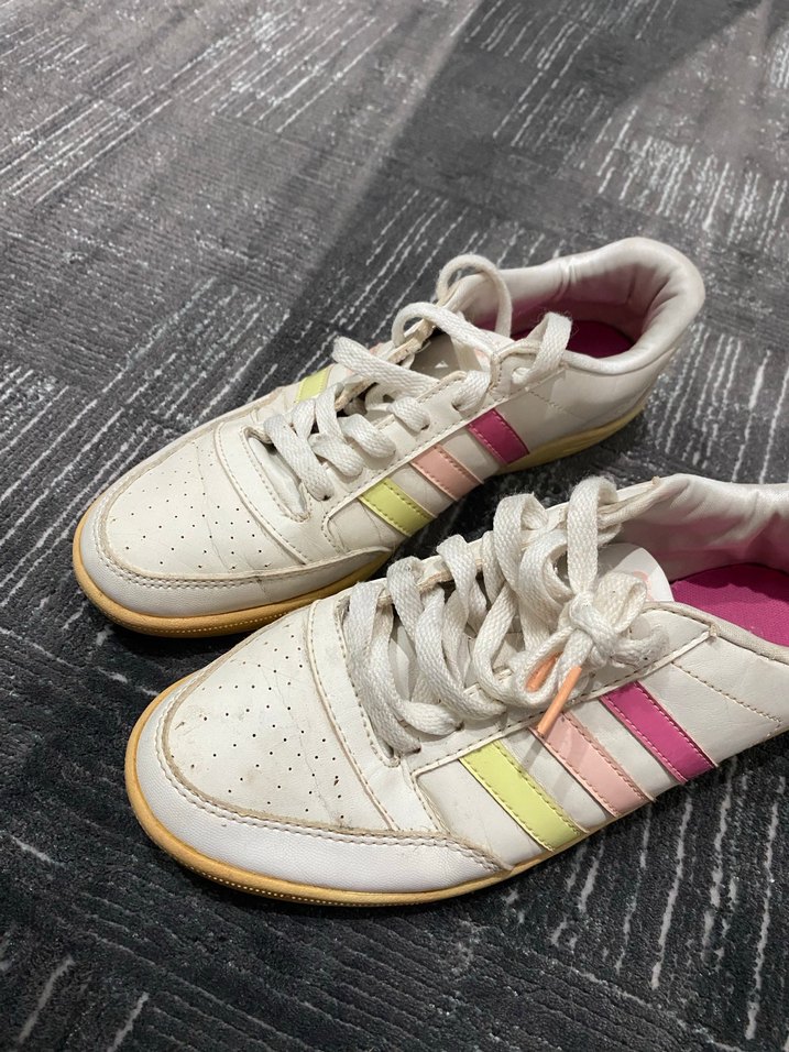 Beyaz Kadın Spor Ayakkabı Pastel Şeritli - Görsel 2