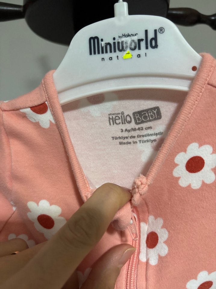 Çiçek Baskılı Pembe Bebek Tulum - Görsel 2