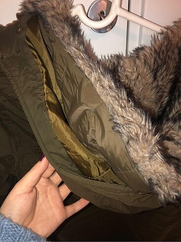 m Beden Pull & Bear Mont