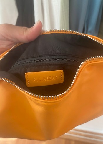 Pull and Bear Turuncu Minimalist Kadın Omuz Çantası