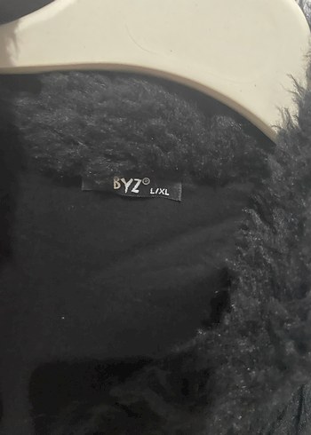 Zara Siyah Kürklü Midi Kolsuz Kadın Yelek