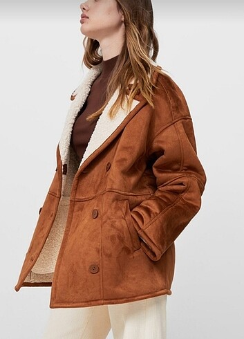 PULL AND BEAR KABAN 