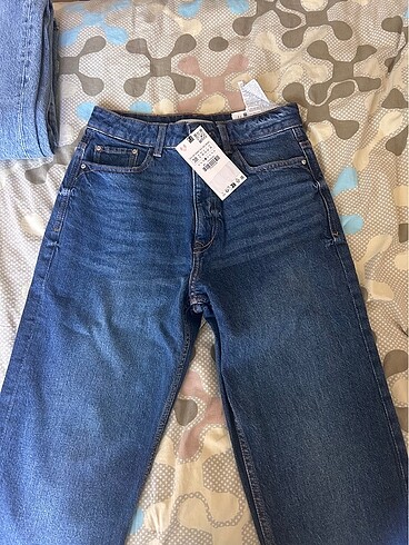 Zara Mom Jean