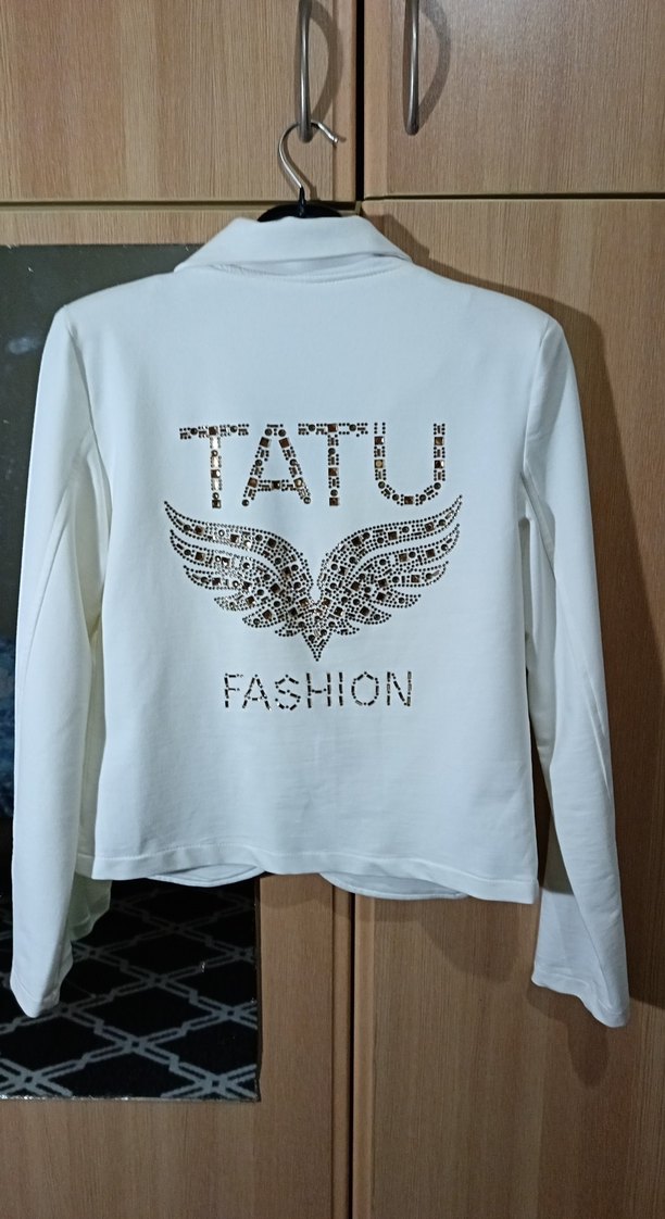 Beyaz Mini Düğmeli Kadın Blazer Ceket - Görsel 3