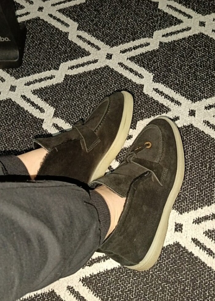 Kadın Bot - Görsel 3