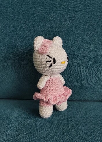  Beden Amigurami HELLO KITY