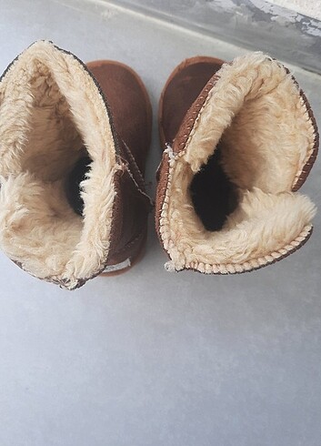 25 Beden Kız çocuk ugg bot