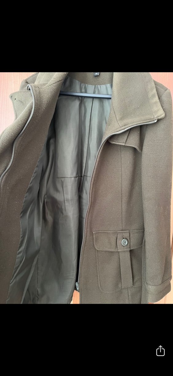 Haki renk düğmeli ve kemerli kaban - Görsel 4