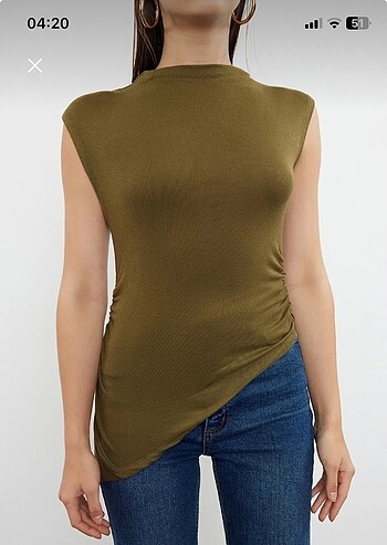 Trendyol & Milla Drape detaylı bluz