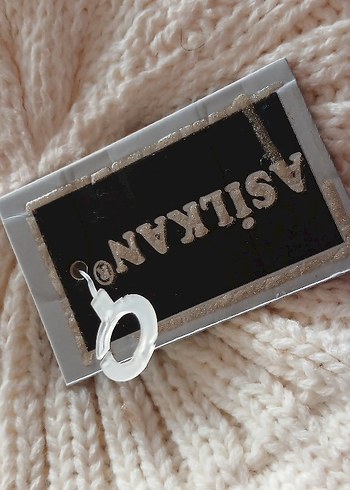 Beyaz Örgü Kadın Eldiveni ve Bere Seti - Görsel 8