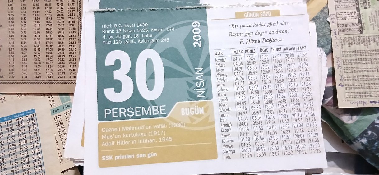 Tarih ve Takvim Sayfaları Koleksiyonu - Görsel 5