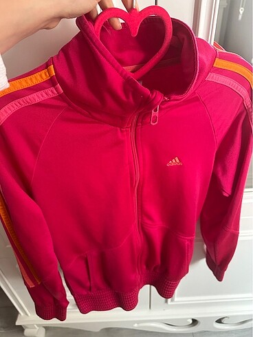Adidas sweat