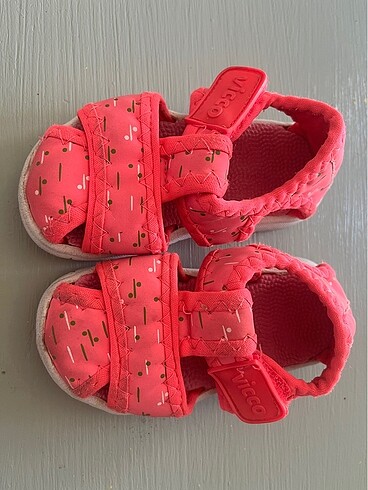 1-1.5 yaş bebek Vicco&Igor&Carter?s&Nike terlik&sandalet