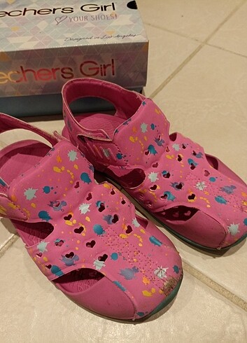 32 Beden pembe Renk Skechers Sandalet