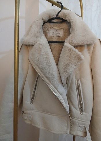 Stradivarius Bej Süet Kadın Kışlık Kürklü Ceket