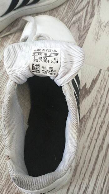 32 Beden Adidas 