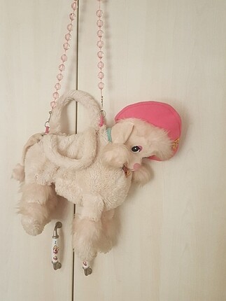Peluş oyuncak. Çanta. Eksesuar