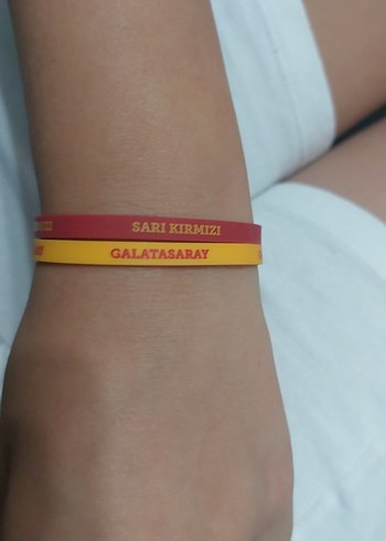  Beden 2 adet Galatasaray bilekliği